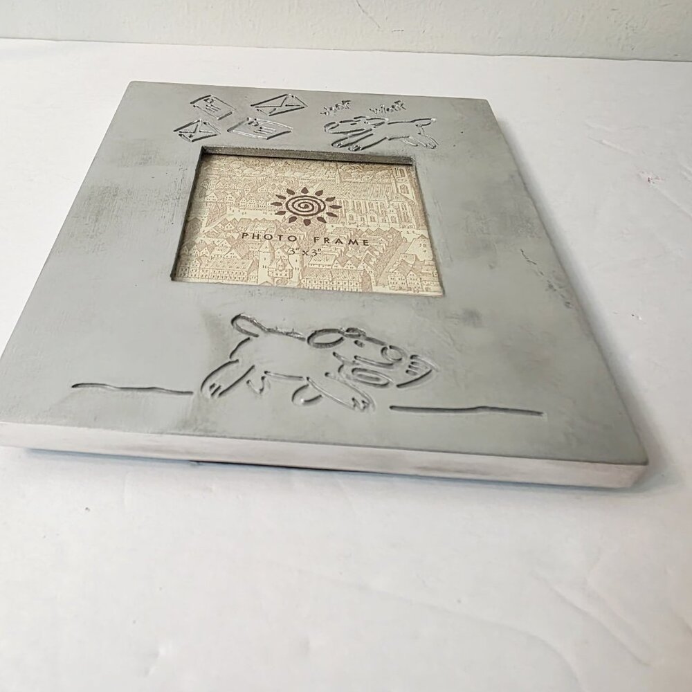 Vtg Free Standing Metal Photo Picture Frame Puppy Dog Chasing Mail Woof Woof - Picture 6 of 7